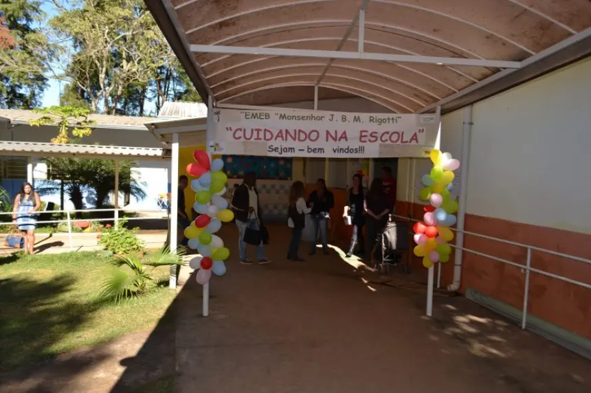 EMEB Monsenhor Rigotti recebe o projeto “Cuidando na Escola”