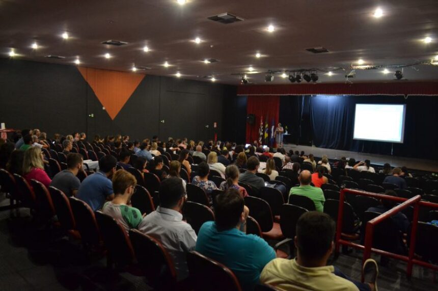 XIII Conferência Municipal discute os rumos da saúde em Cosmópolis
