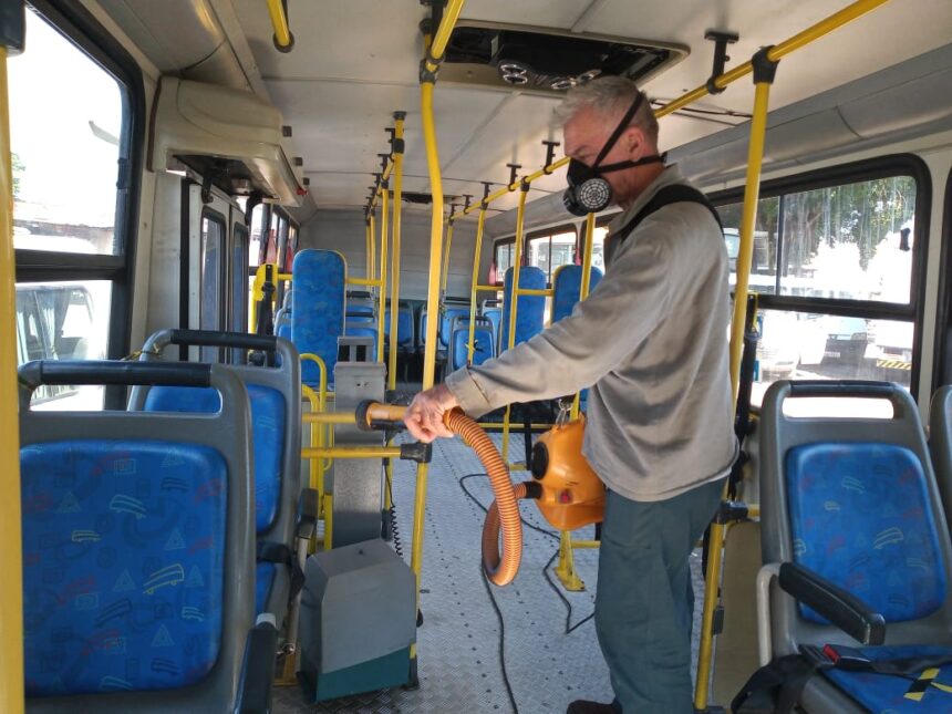 Transporte Escolar realiza nova sanitização na frota de veículos da rede pública