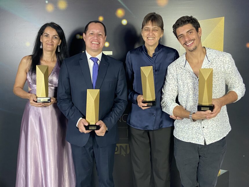 Cosmópolis é premiada no “Melhores do Ano 2021”