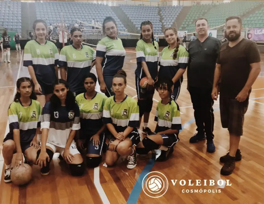 Equipe feminina de vôlei conquista vitória em jogos da juventude