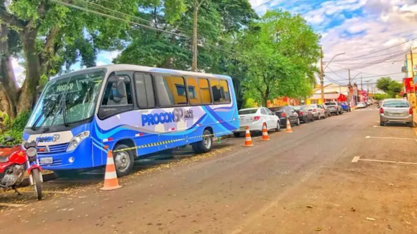 Cosmópolis recebe unidade do Procon Móvel