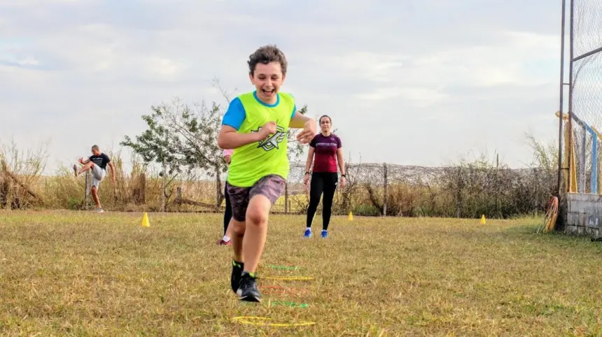 Secretaria de Esportes promove aulas gratuitas de atletismo