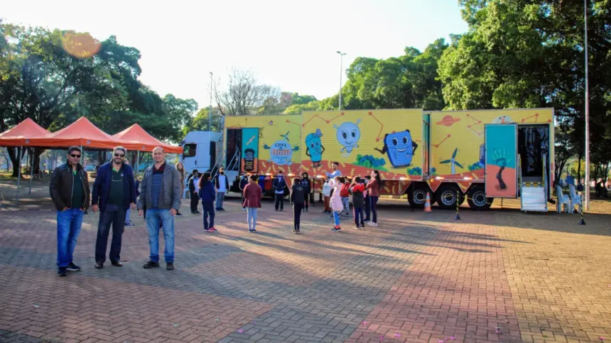 Carreta Itinerante da CPFL abre para a visitação da população