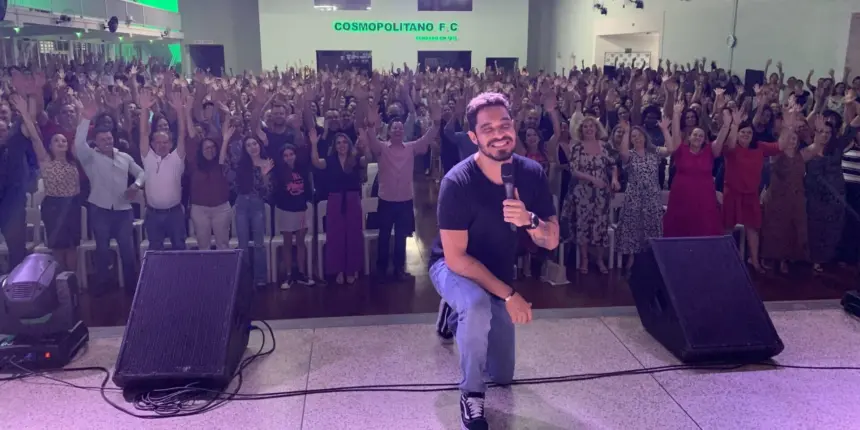 Diogo Almeida encerra a semana de homenagens aos professores