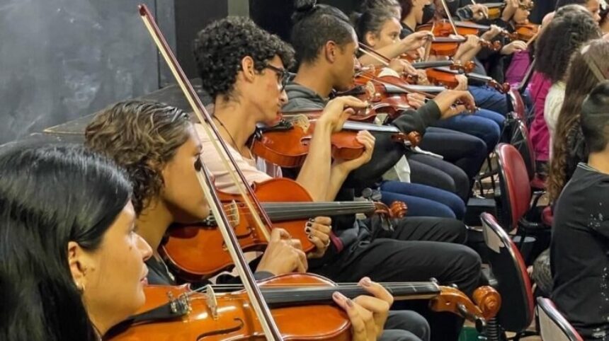 ‘Villa-Musical’ encerra ano letivo com 2.578 atendidos em Cosmópolis