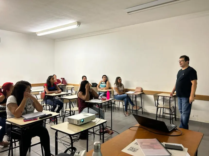 Cursos profissionalizantes são iniciados na ‘Milton Frungillo’