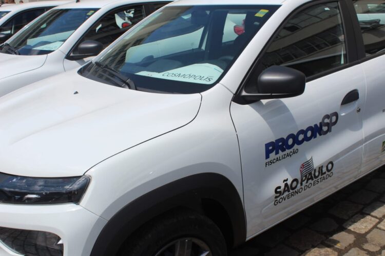 PROCON Cosmópolis recebe veículo oficial para ações de defesa do consumidor