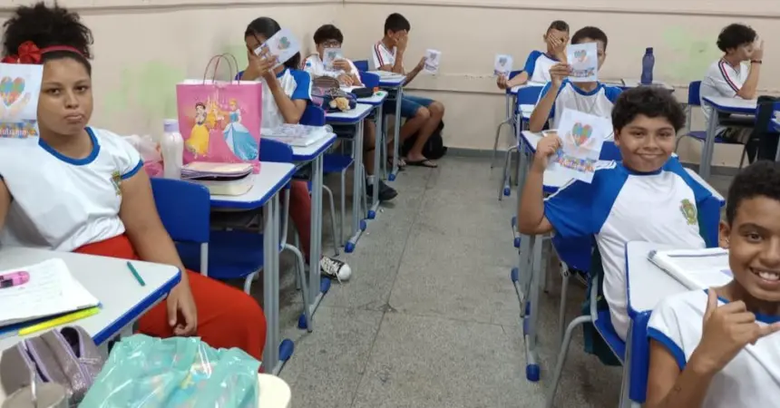 ‘Escola Nicolau’ realiza roda de conversas sobre autismo aos alunos