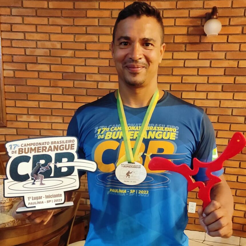 Cosmopolense é premiado em campeonato nacional de bumerangue