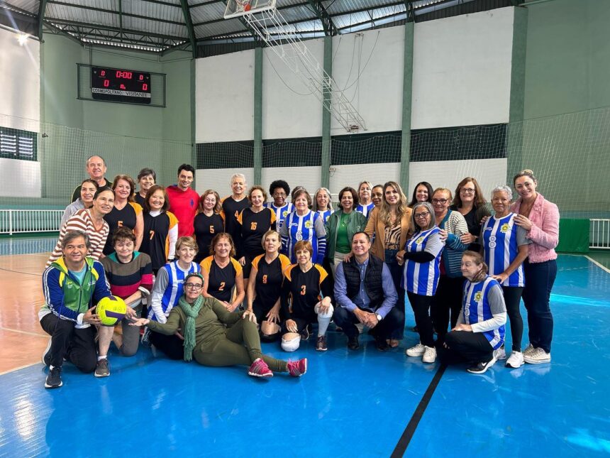 Cosmópolis sedia jogos classificatórios de voleibol da terceira idade
