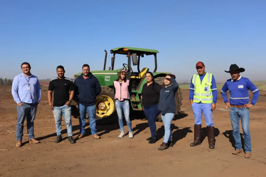 Iniciadas as aulas com aprovados do curso de operador de tratores