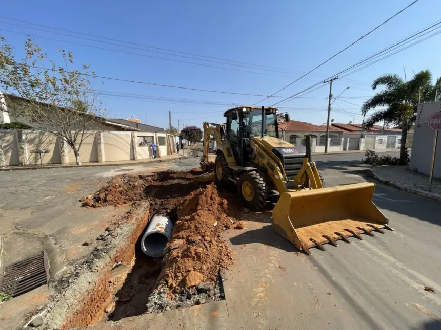 Ruas e avenidas recebem novas galerias para os escoamentos de águas das chuvas