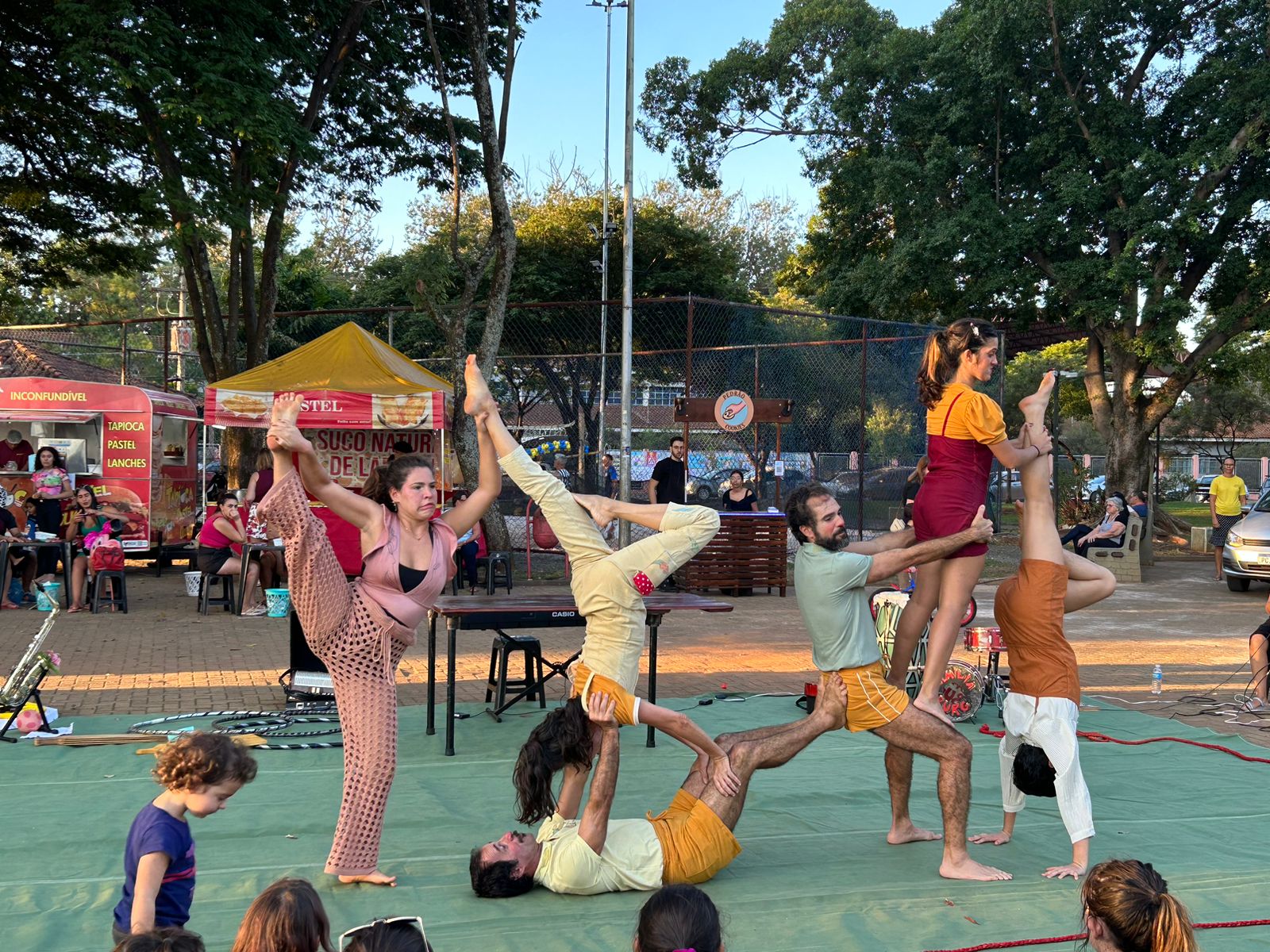 feirinha-de-artes-e-sabores-prefeitura-municipal-de-cosm-polis