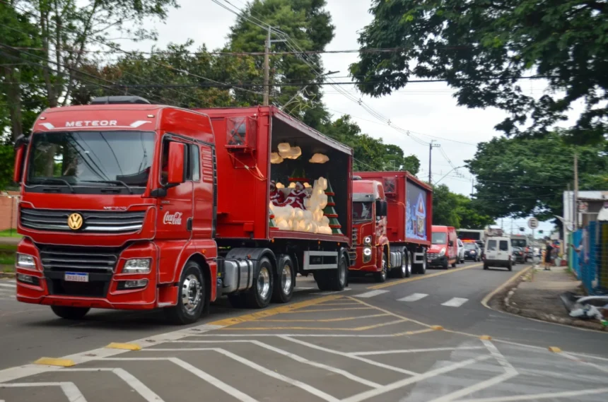 Caravana Iluminada de Natal da Coca-Cola