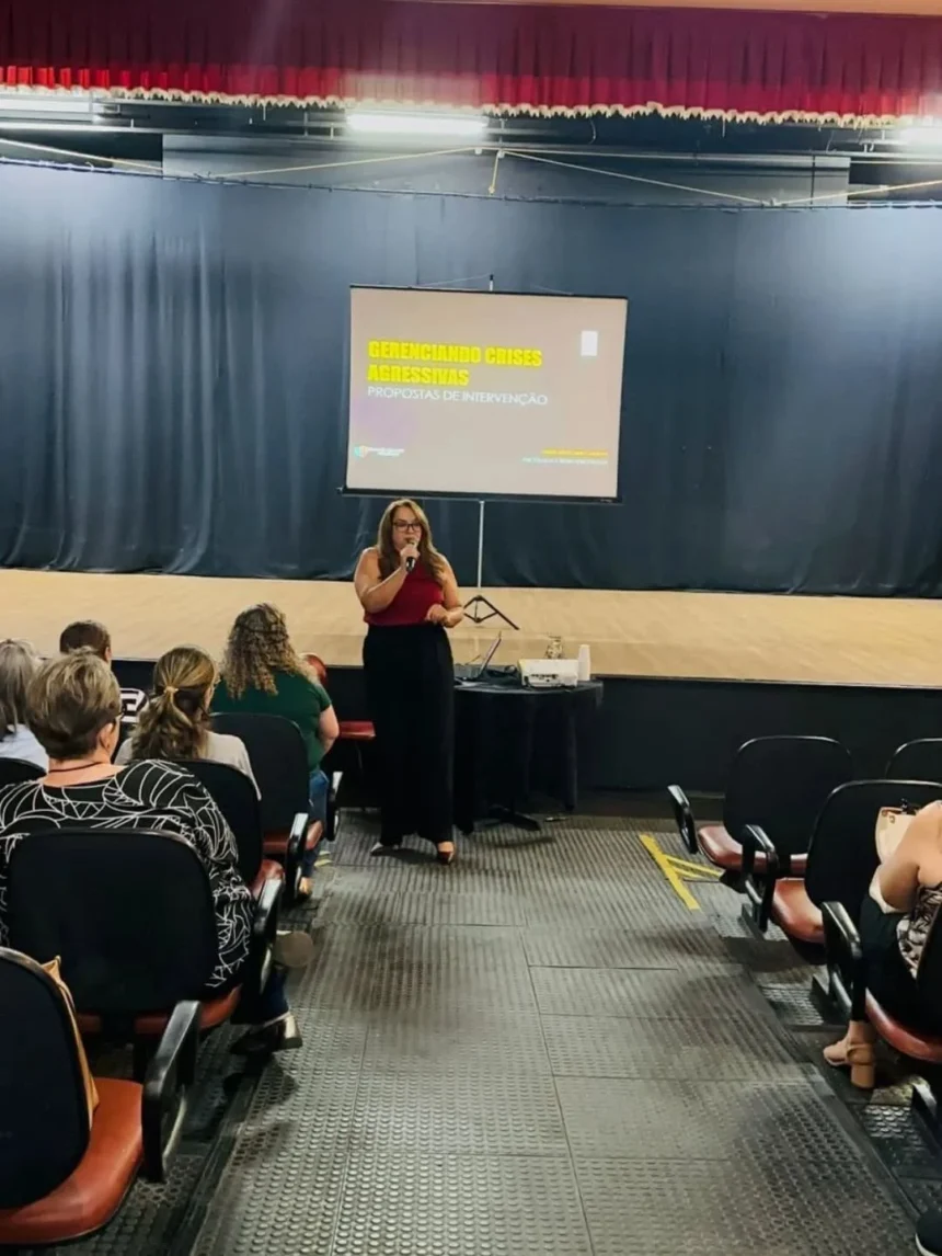 Formação sobre Gerenciamento de Crises Agressivas marca o ‘Setembro Verde’ em Cosmópolis