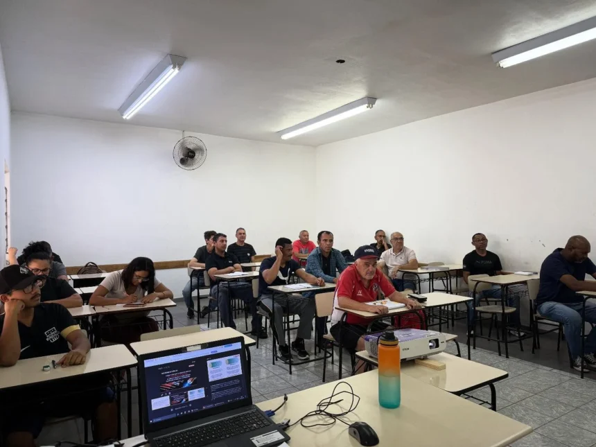 Iniciado curso de “Técnicas para Execução e Montagem de Circuitos Elétricos Prediais”, na EMEP Milton Frungilo