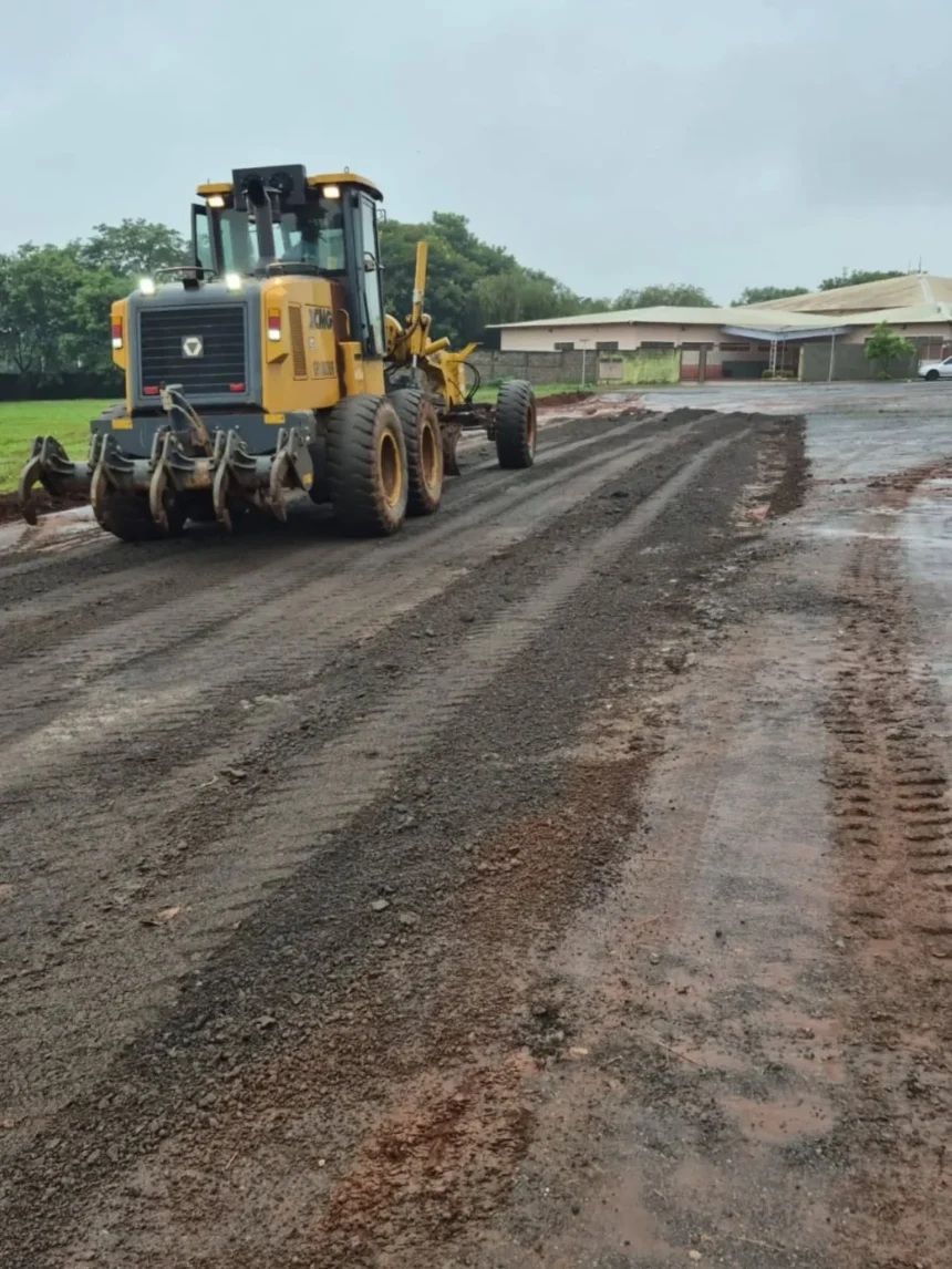 Prefeitura realiza melhorias nas pavimentações das ruas que dão acesso à EMEB Cecília Meireles